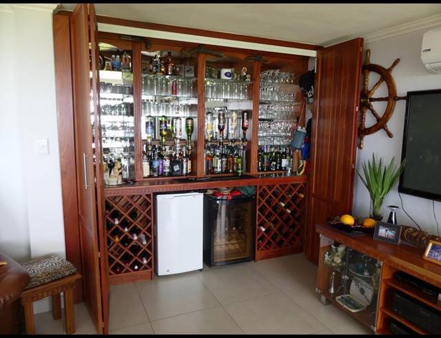 4 BEDROOM HOUSE FOR SALE IN HANNASBAAI